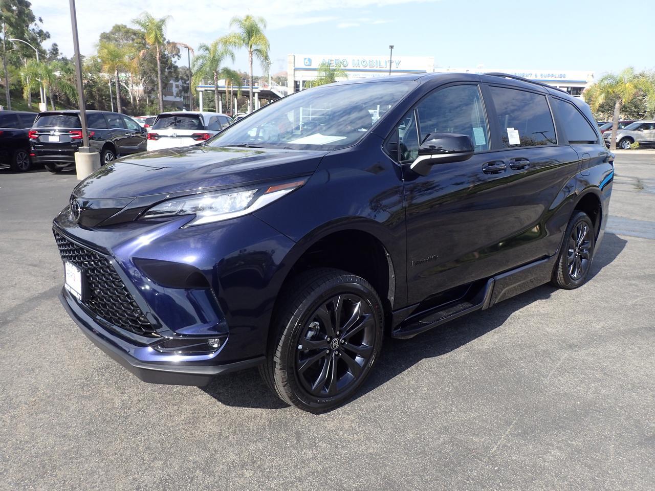 2026 Toyota Sienna XSE