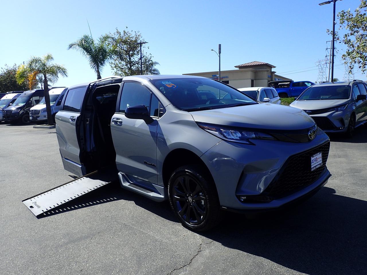 2026 Toyota Sienna XSE