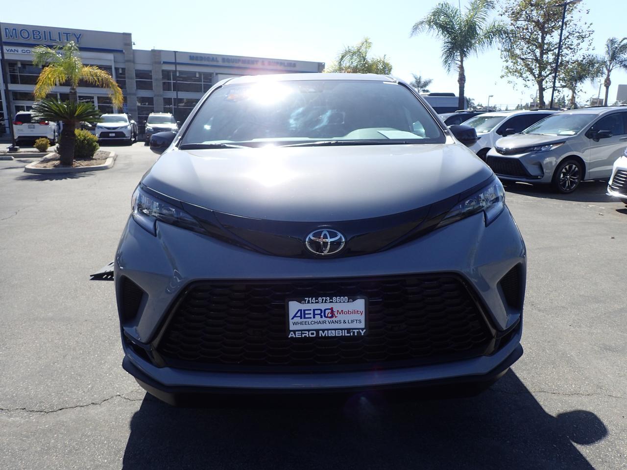 2026 Toyota Sienna XSE