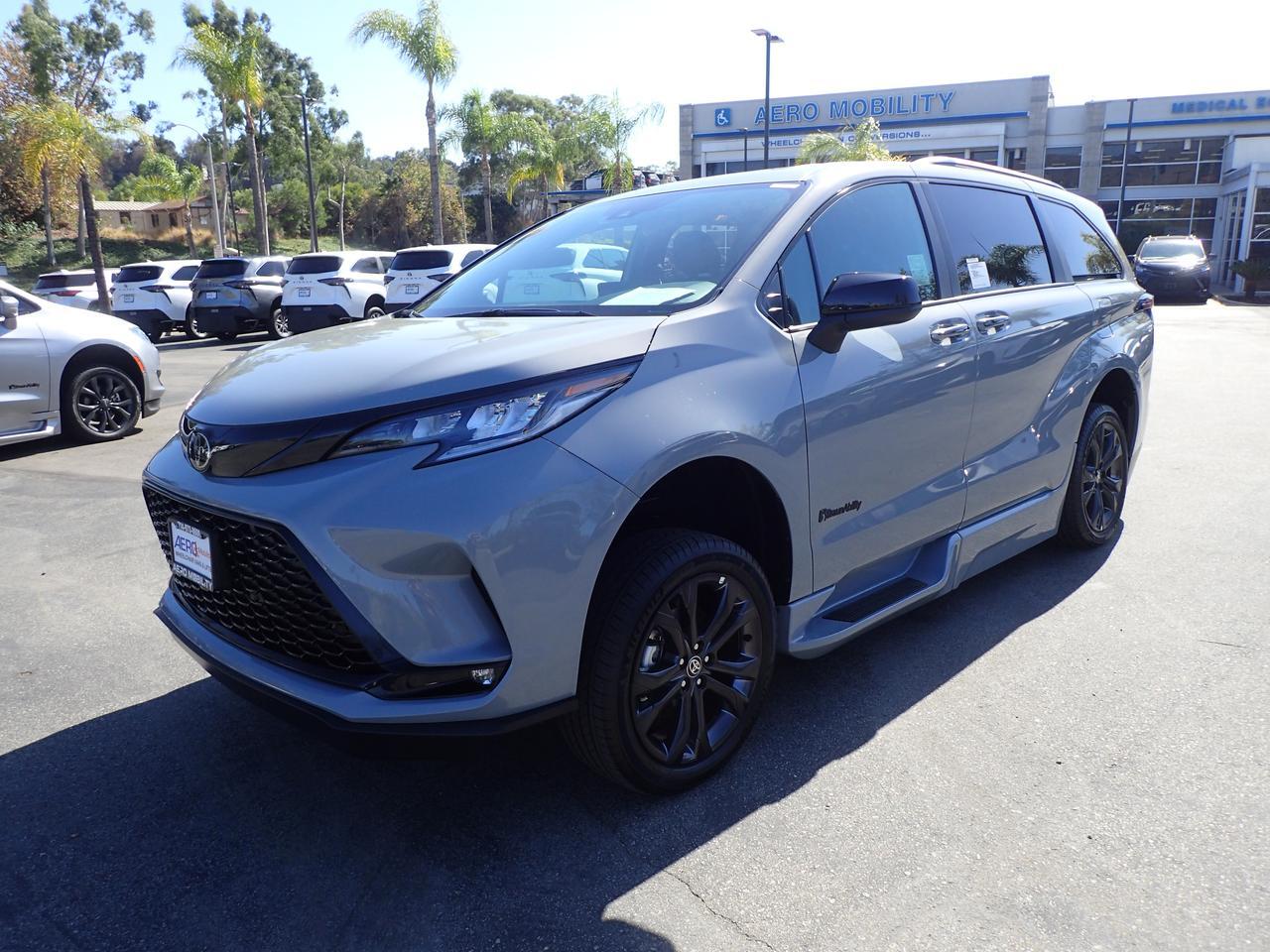 2026 Toyota Sienna XSE