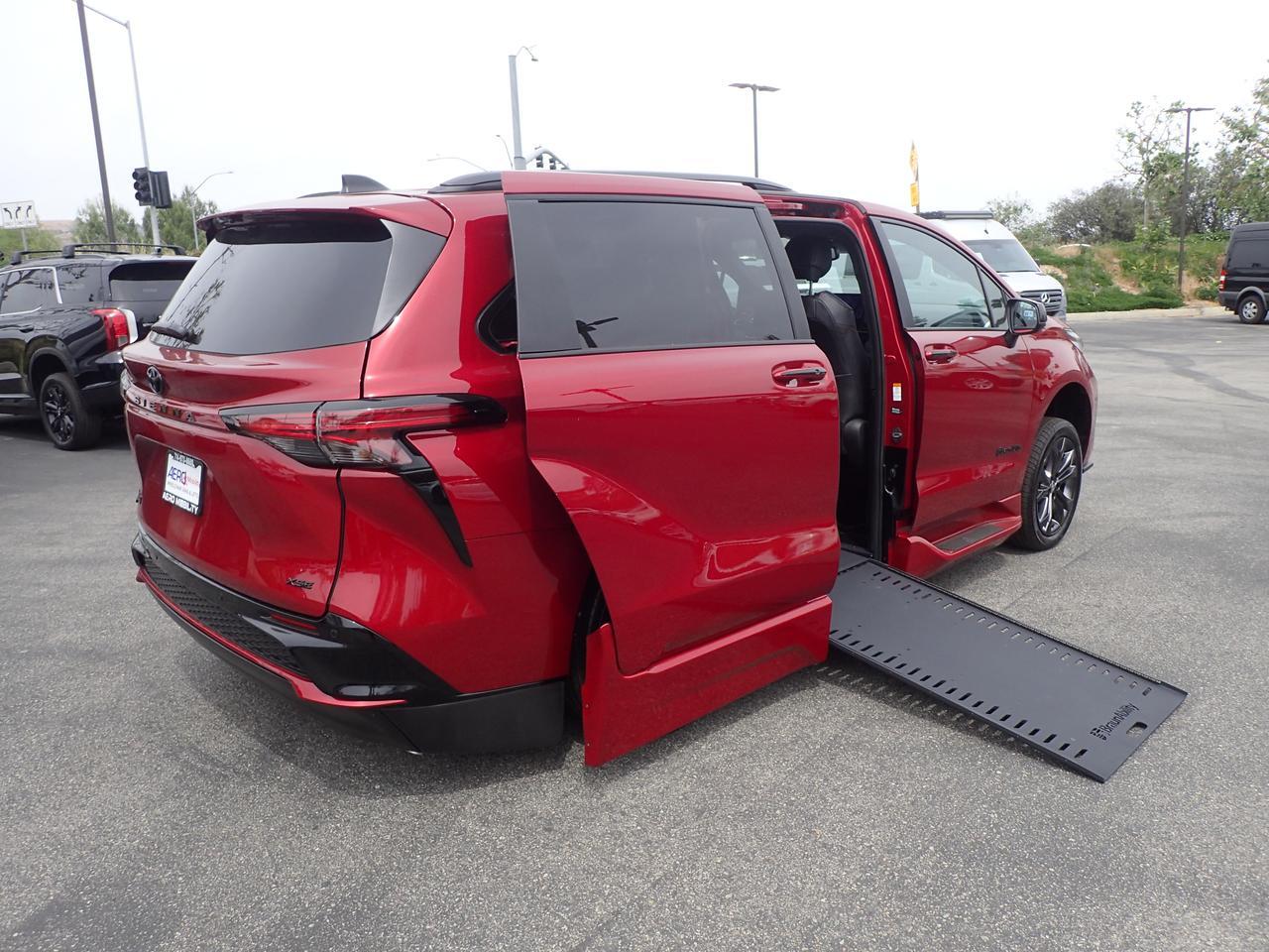 2026 Toyota Sienna XSE Anaheim CA