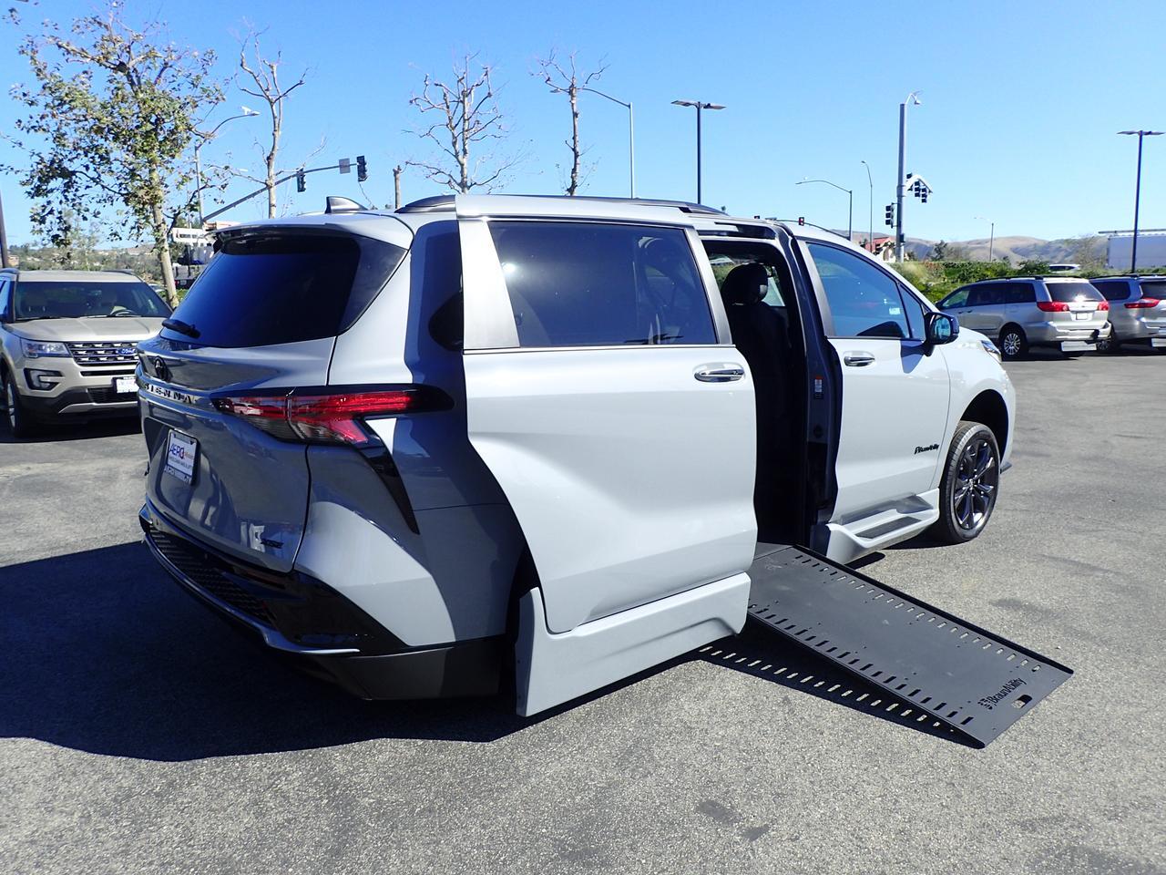 2026 Toyota Sienna XSE Anaheim CA