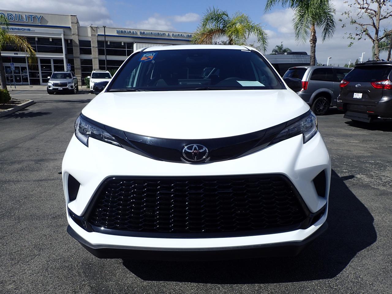 2026 Toyota Sienna XSE
