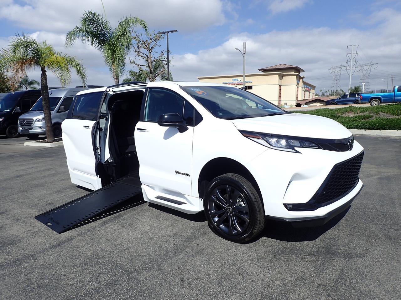 2026 Toyota Sienna XSE