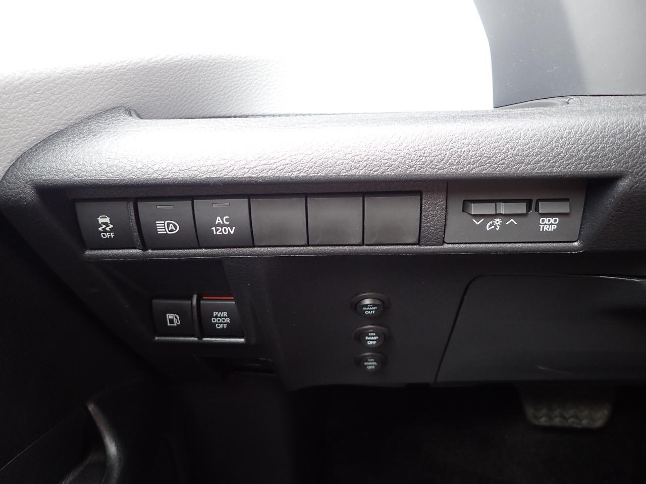 2026 Toyota Sienna XSE Anaheim CA