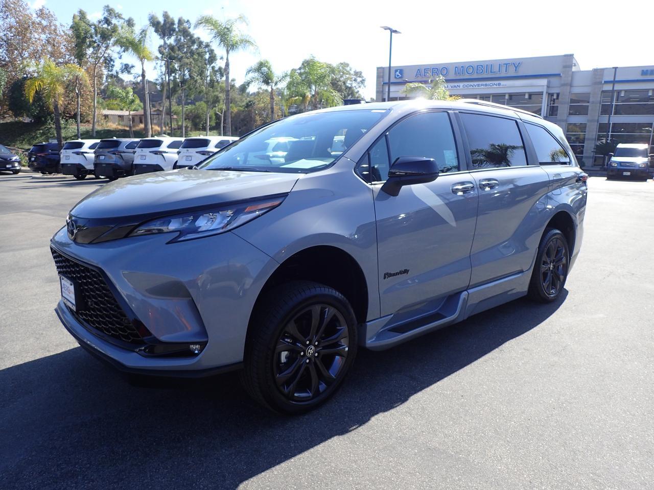 2026 Toyota Sienna XSE