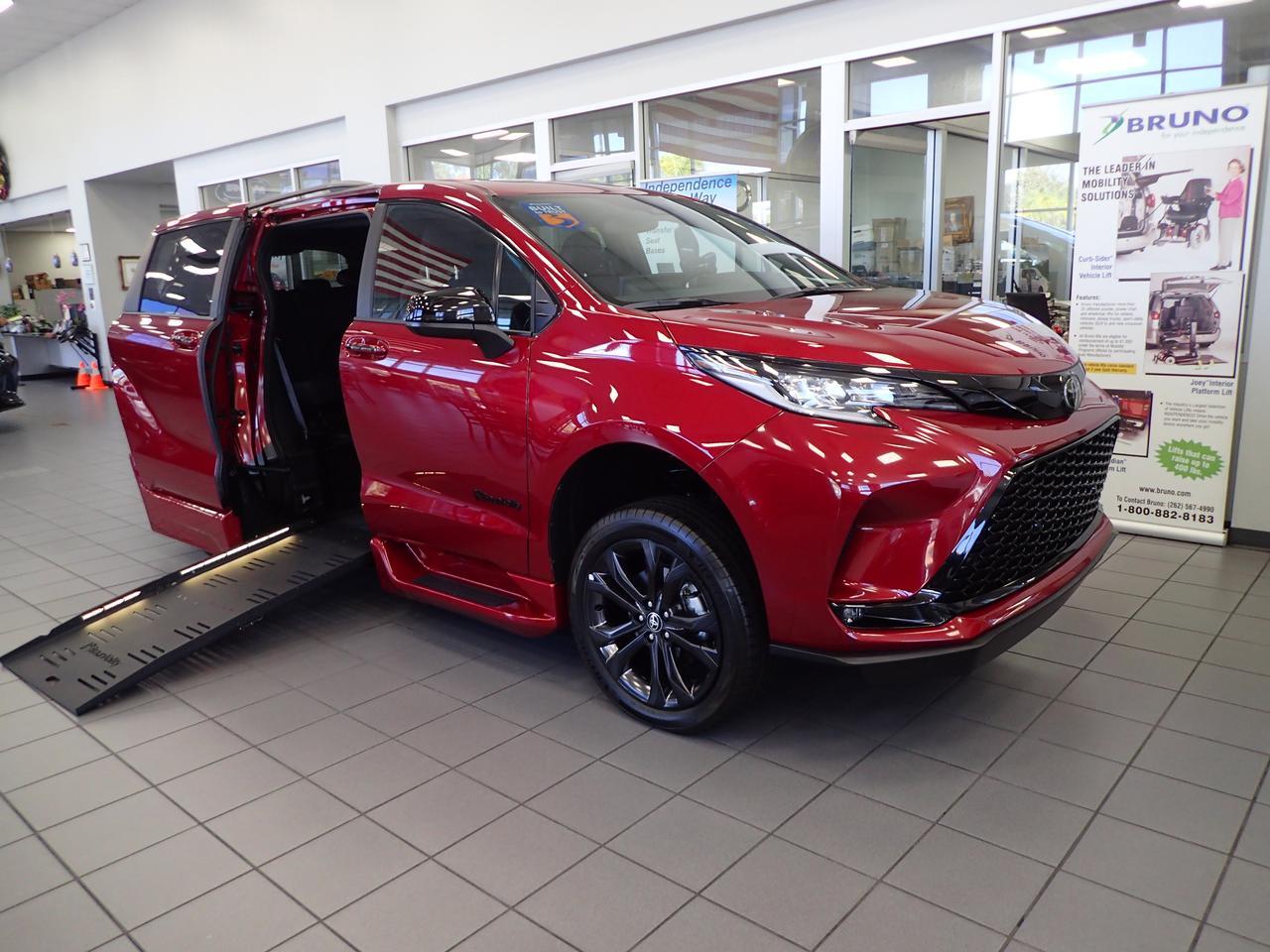 2026 Toyota Sienna XSE
