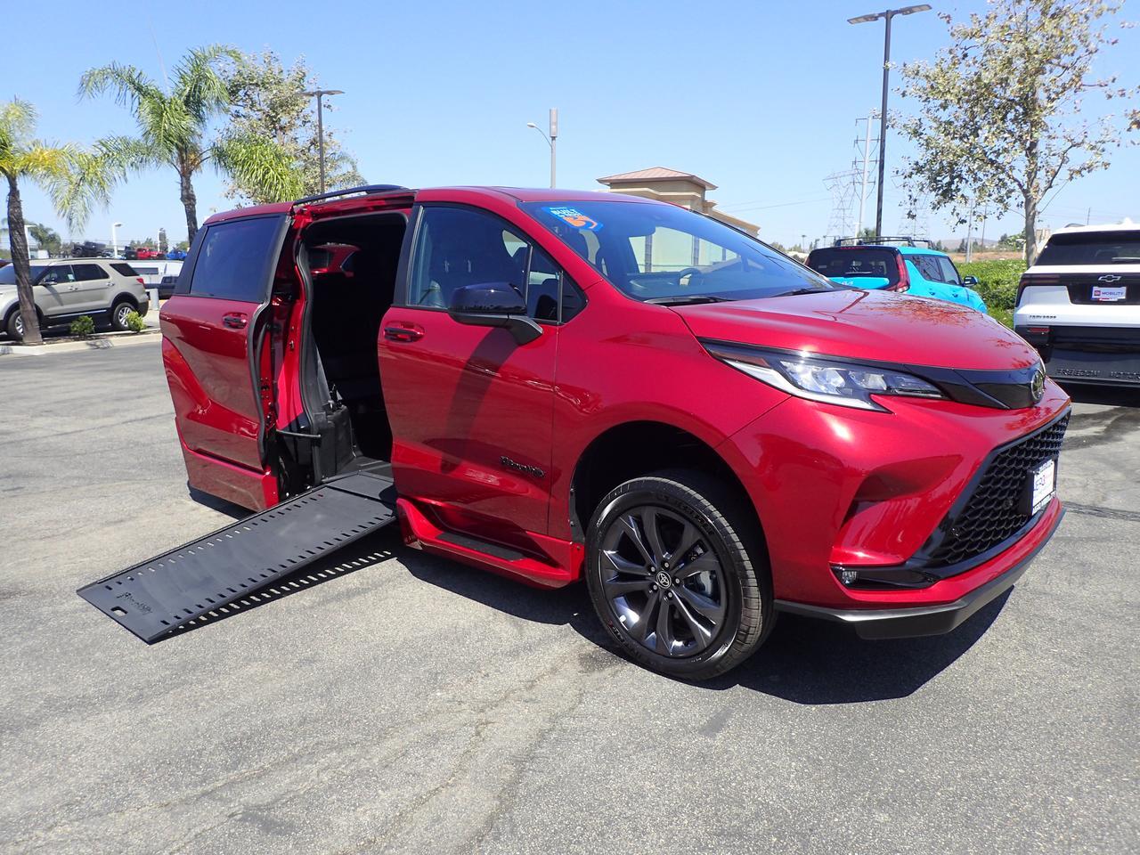 2026 Toyota Sienna XSE