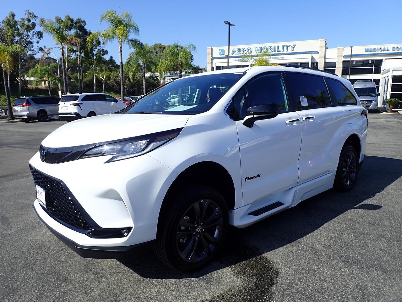 2026 Toyota Sienna XSE