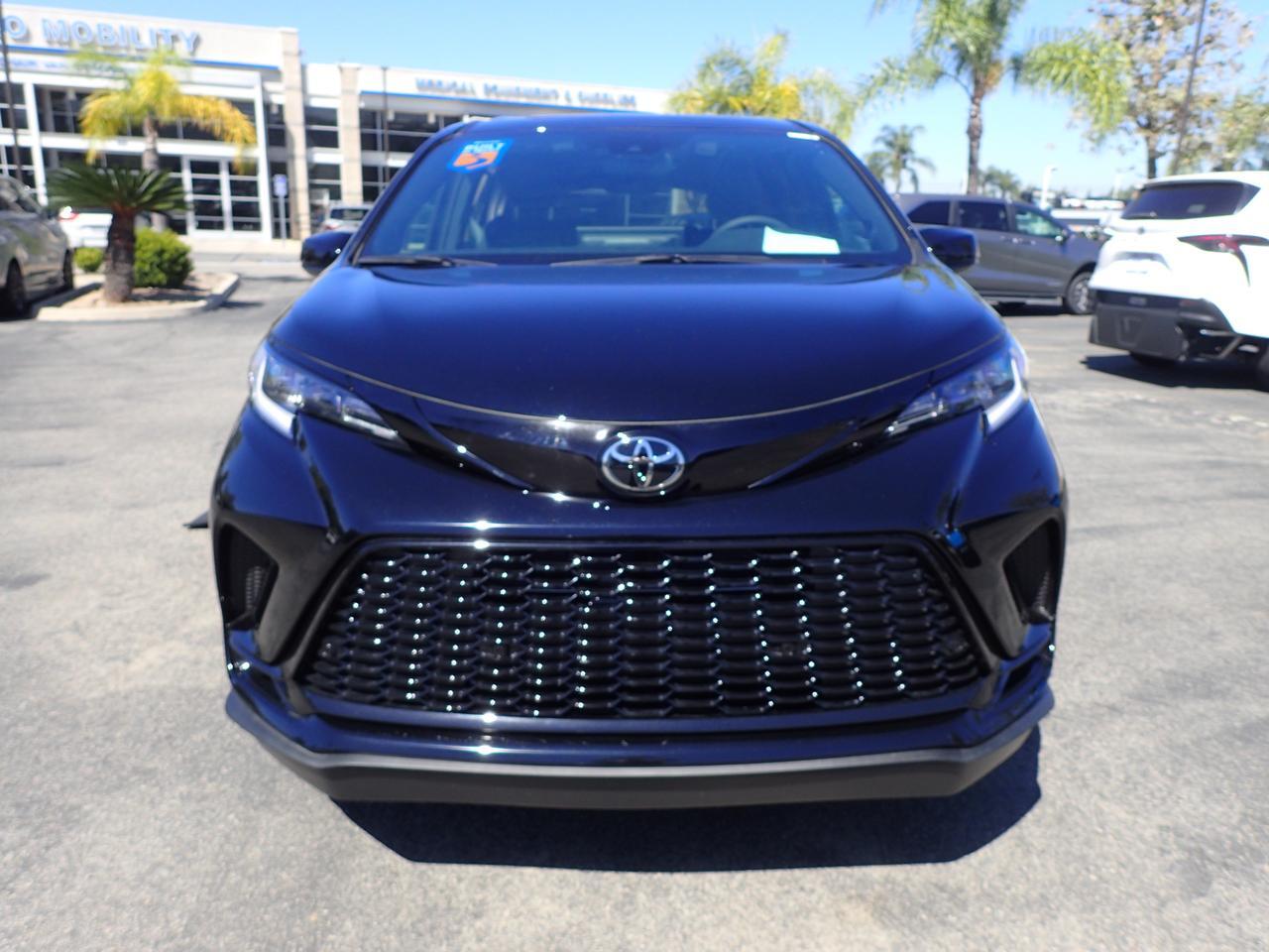 2026 Toyota Sienna XSE