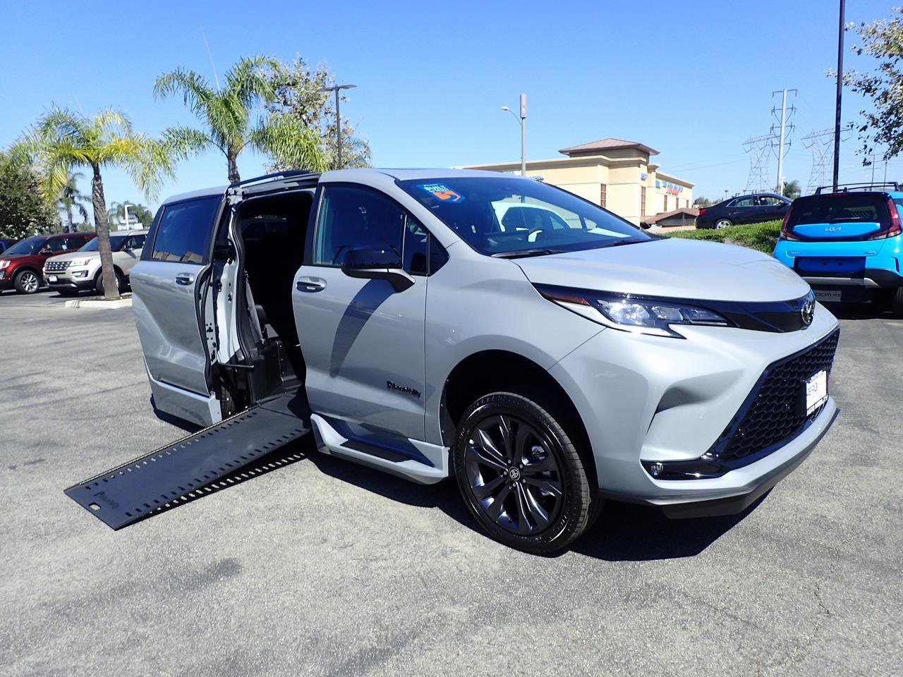 2026 Toyota Sienna XSE