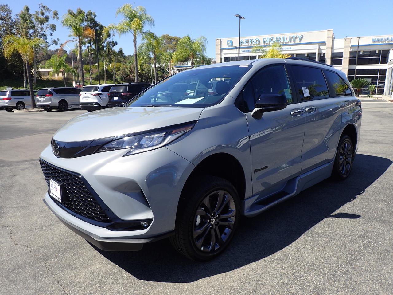 2026 Toyota Sienna XSE