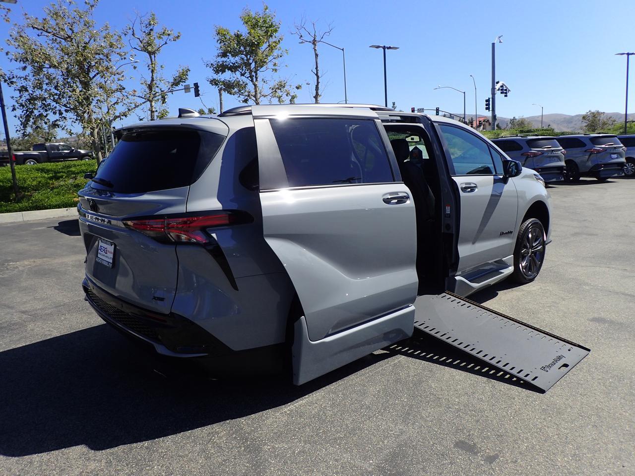 2026 Toyota Sienna XSE Anaheim CA