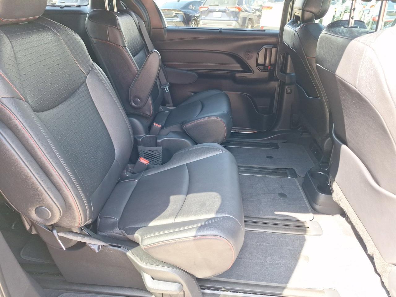 2026 Toyota Sienna XSE Hurst TX