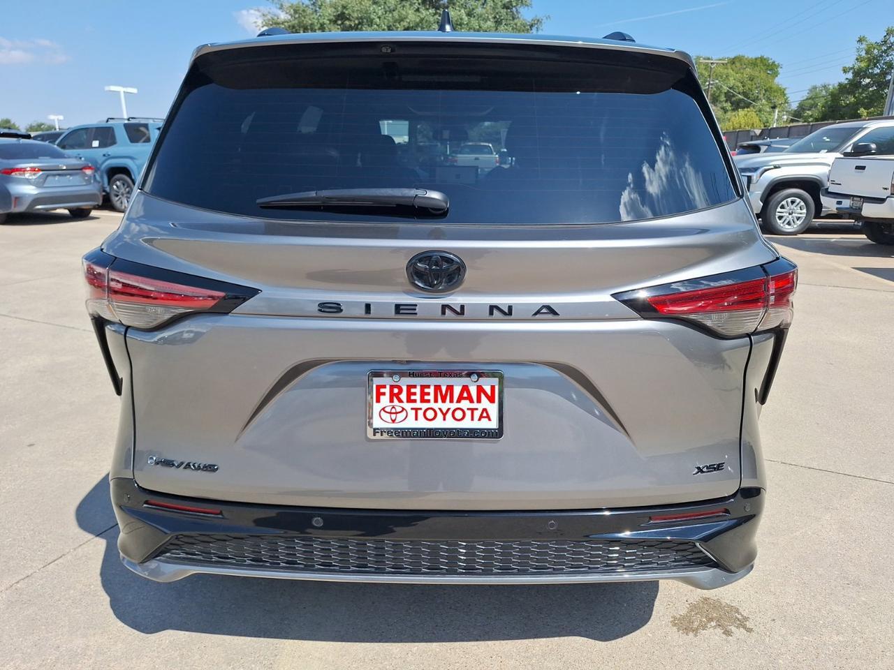 2026 Toyota Sienna XSE Hurst TX