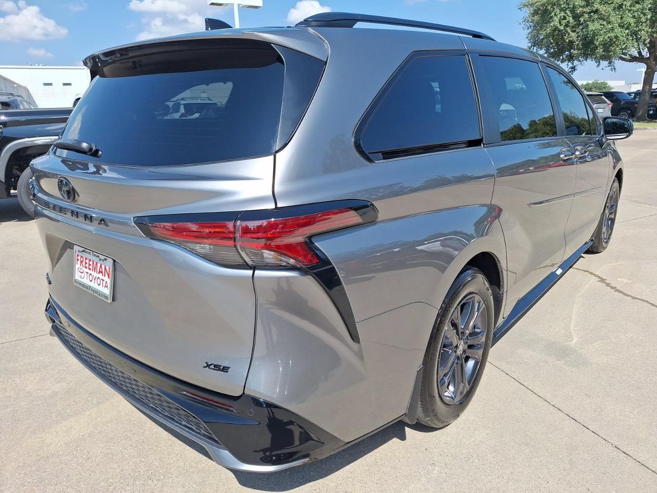 2026 Toyota Sienna XSE Hurst TX