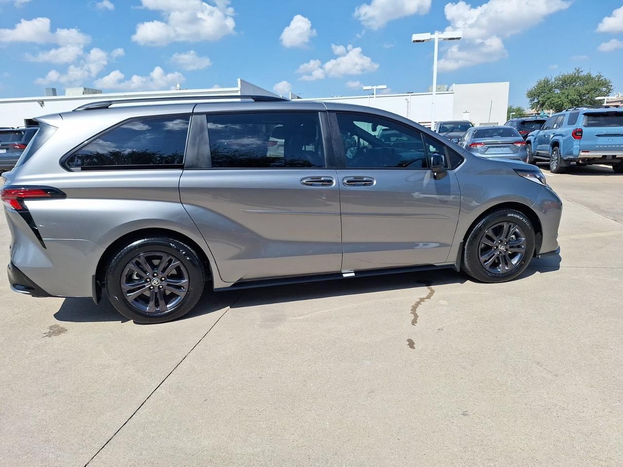 2026 Toyota Sienna XSE Hurst TX