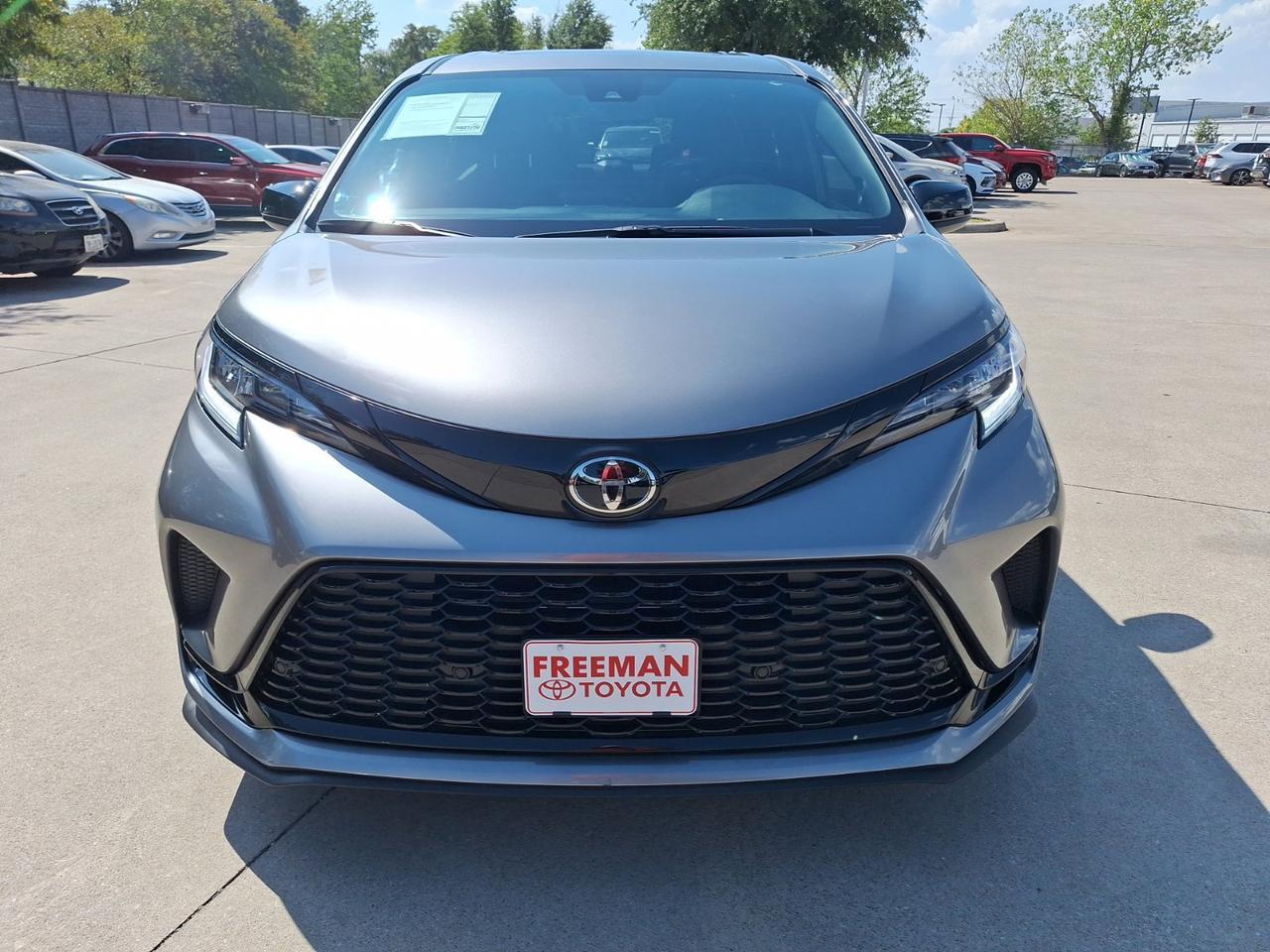 2026 Toyota Sienna XSE Hurst TX