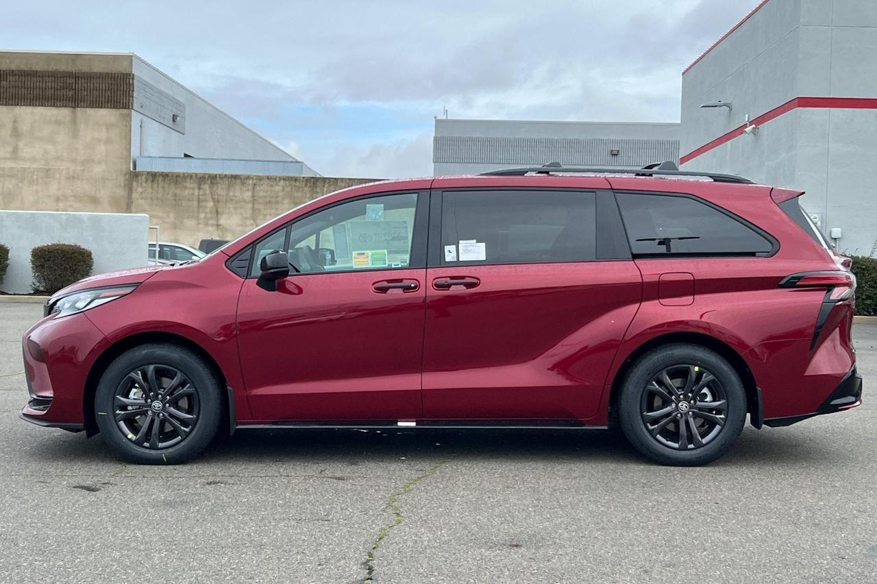 2026 Toyota Sienna XSE