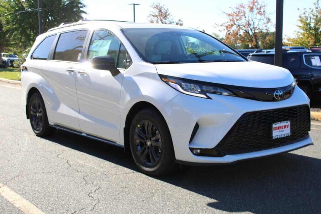 2026 Toyota Sienna XSE