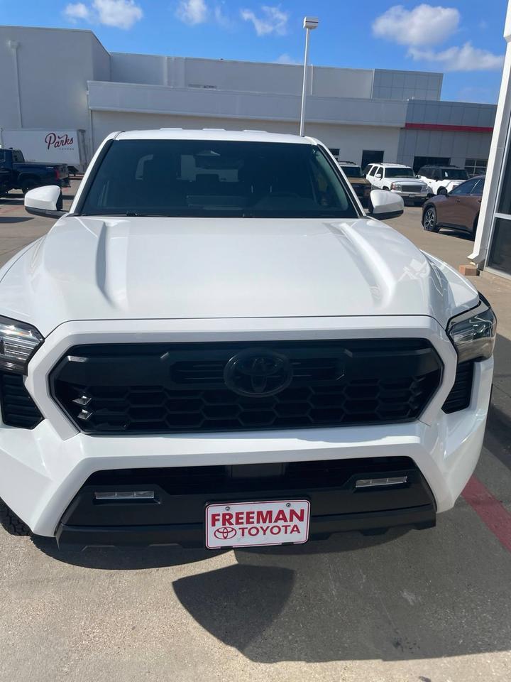 2026 Toyota Tacoma 4WD TRD Off Road Hurst TX