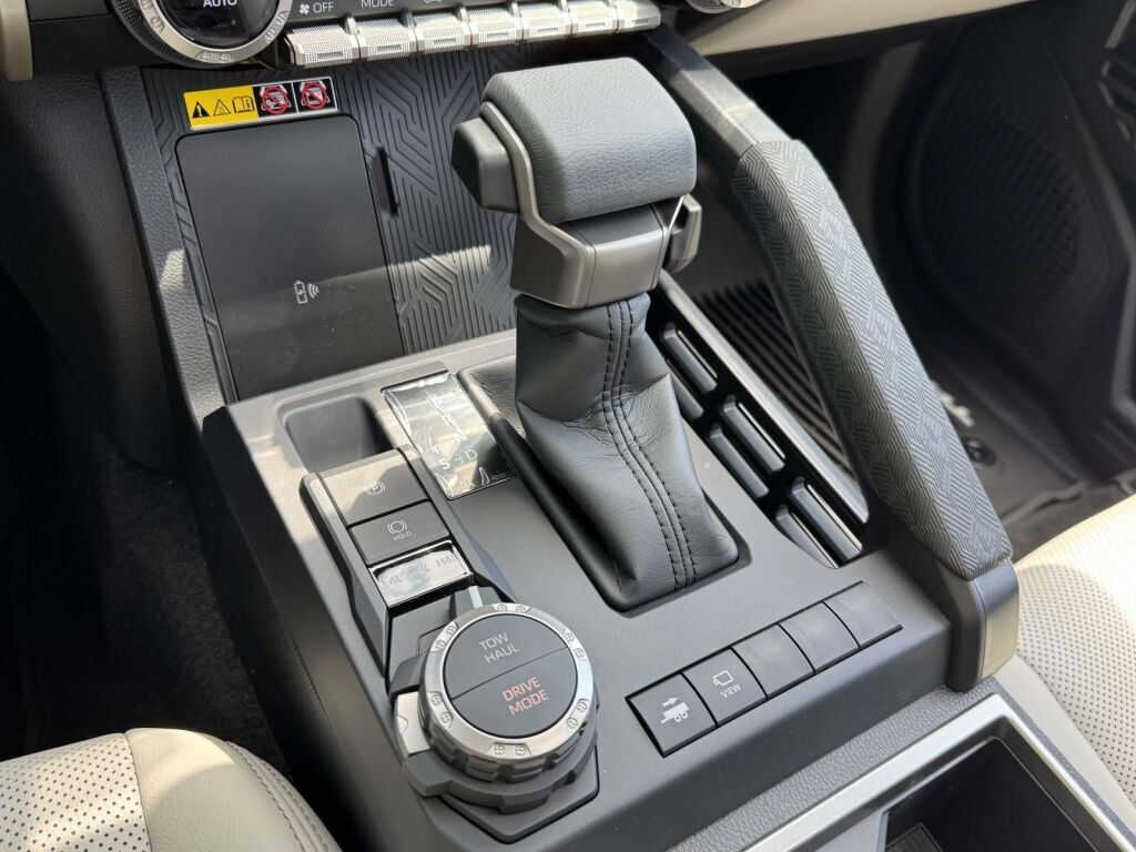 2026 Toyota Tacoma Hybrid Limited Fredericksburg VA