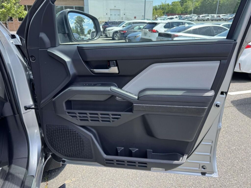 2026 Toyota Tacoma Hybrid Limited Fredericksburg VA