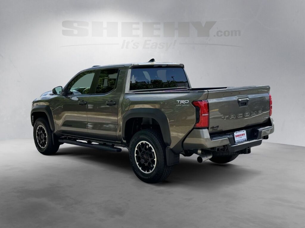2026 Toyota Tacoma Hybrid TRD Off Road Fredericksburg VA