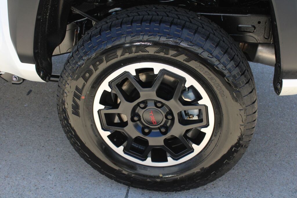 2026 Toyota Tacoma Hybrid TRD Off Road Fredericksburg VA