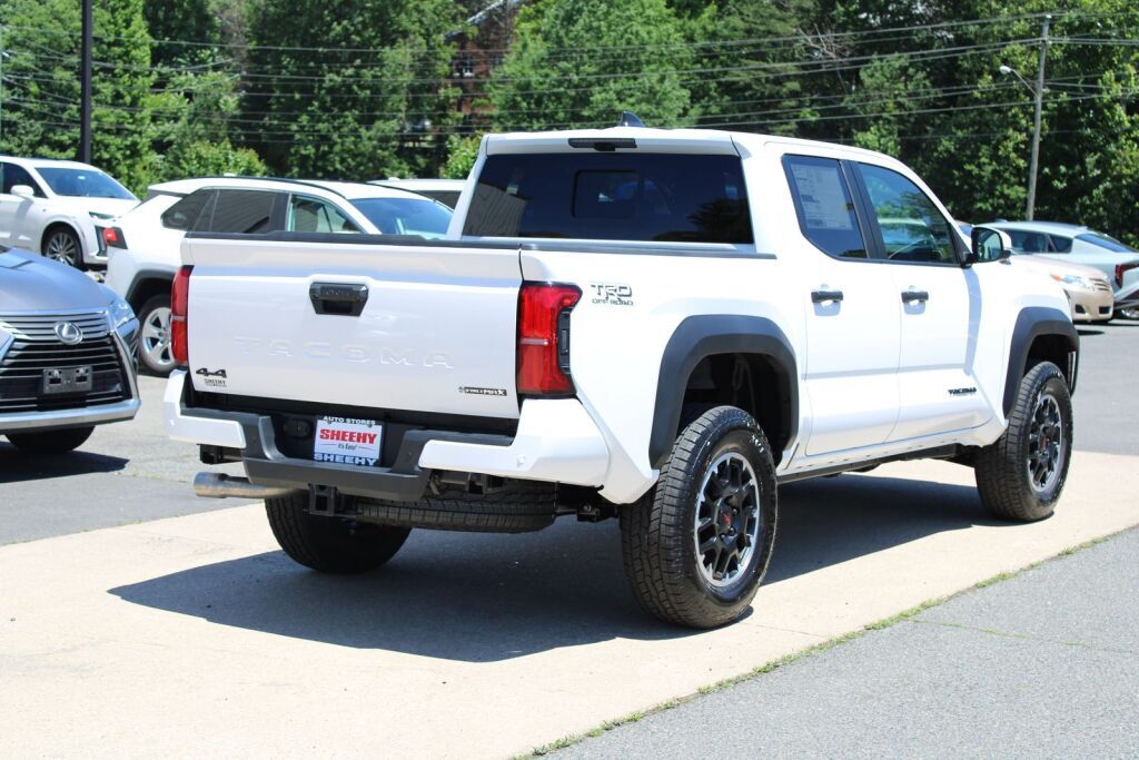 2026 Toyota Tacoma Hybrid TRD Off Road Fredericksburg VA