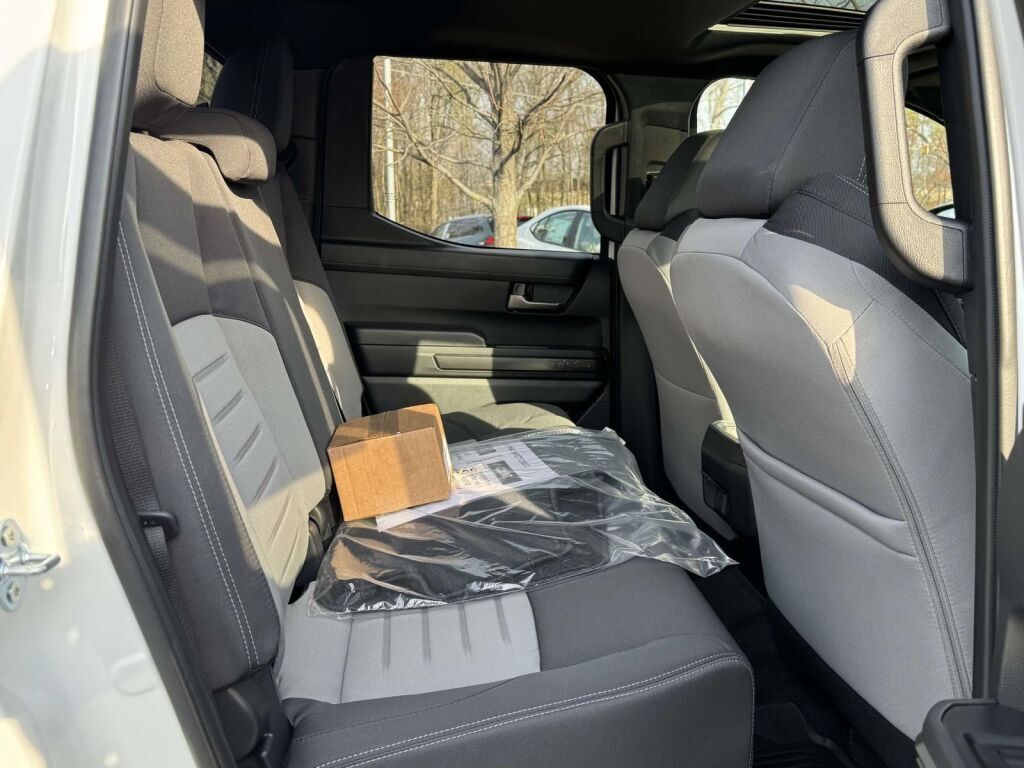 2026 Toyota Tacoma Hybrid TRD Off Road Fredericksburg VA