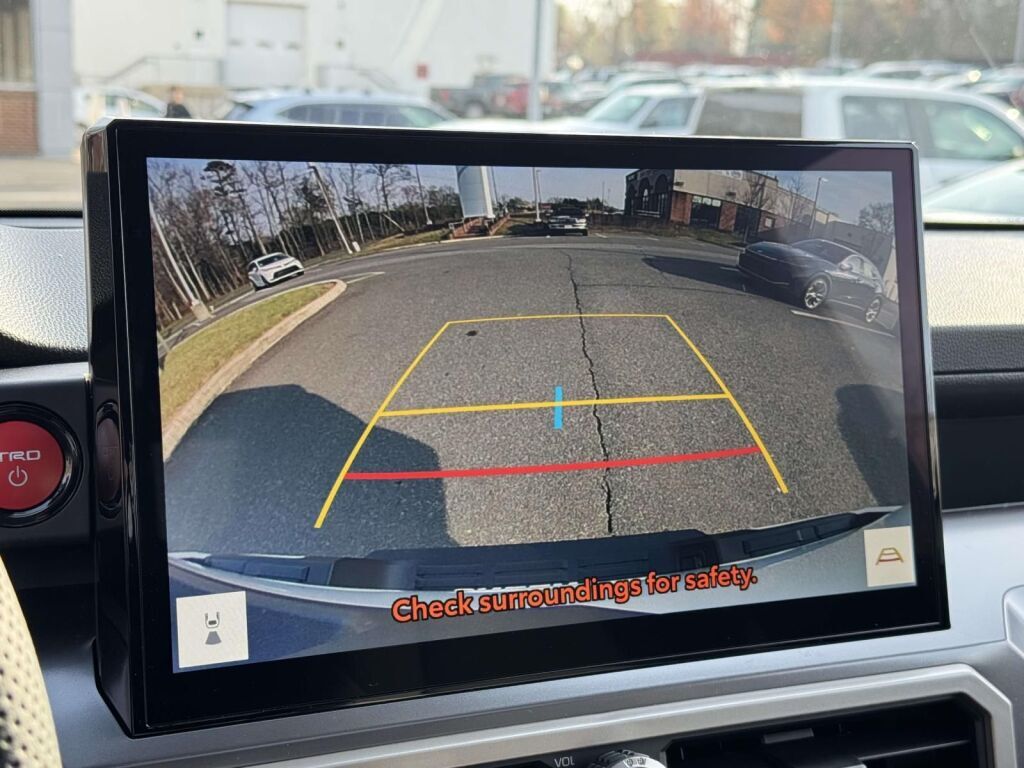 2026 Toyota Tacoma Hybrid TRD Off Road Fredericksburg VA