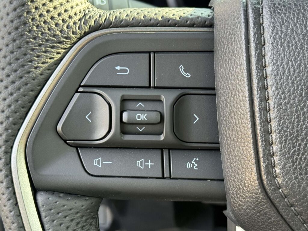 2026 Toyota Tacoma Hybrid TRD Off Road Fredericksburg VA