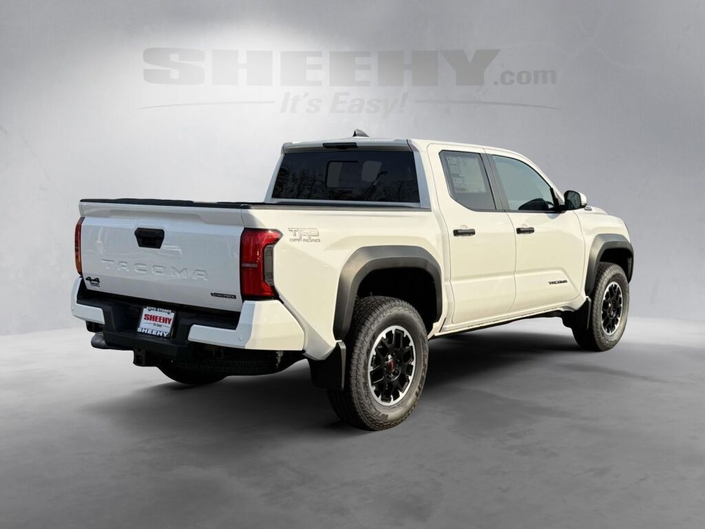 2026 Toyota Tacoma Hybrid TRD Off Road Fredericksburg VA