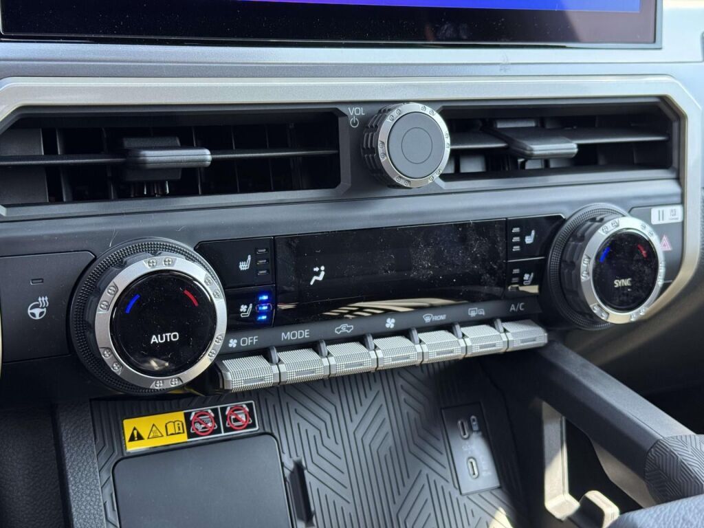 2026 Toyota Tacoma Hybrid TRD Off Road Fredericksburg VA