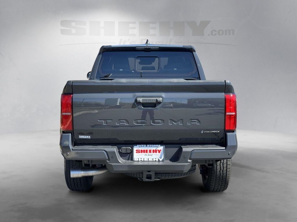 2026 Toyota Tacoma Hybrid TRD Off Road Fredericksburg VA