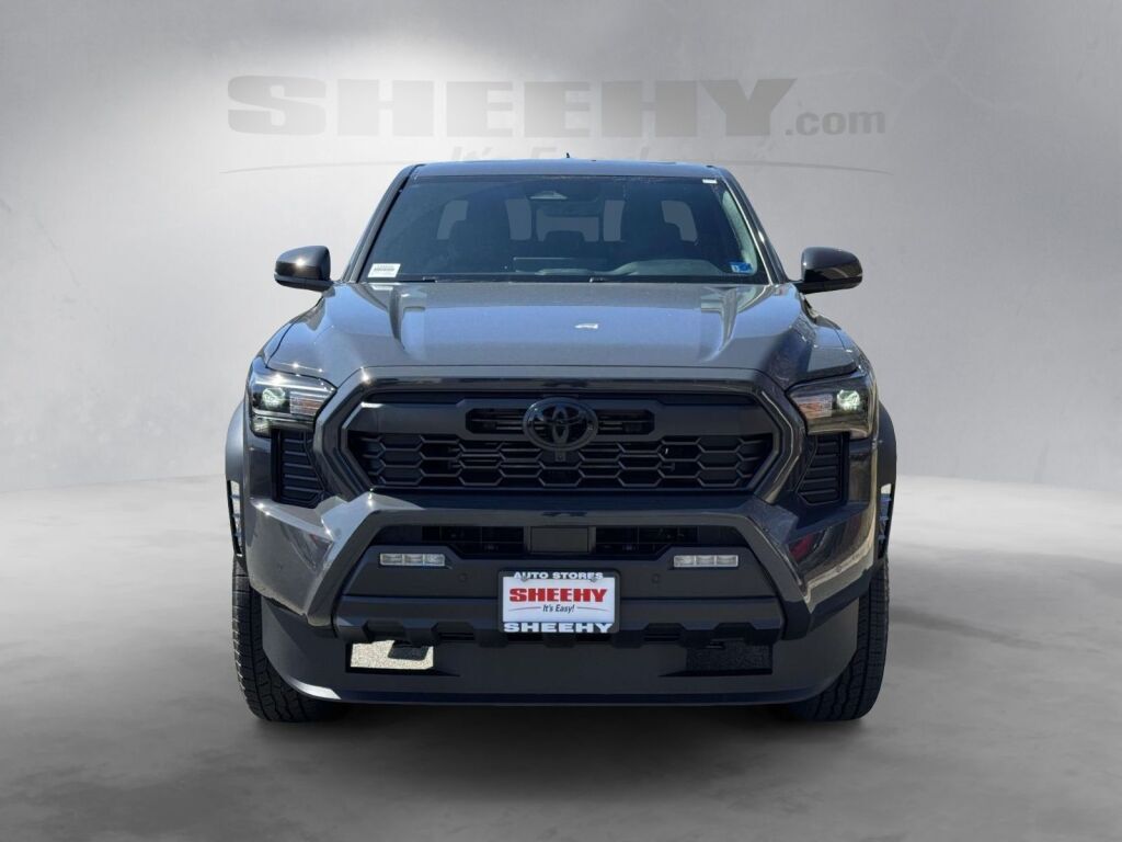 2026 Toyota Tacoma Hybrid TRD Off Road Fredericksburg VA