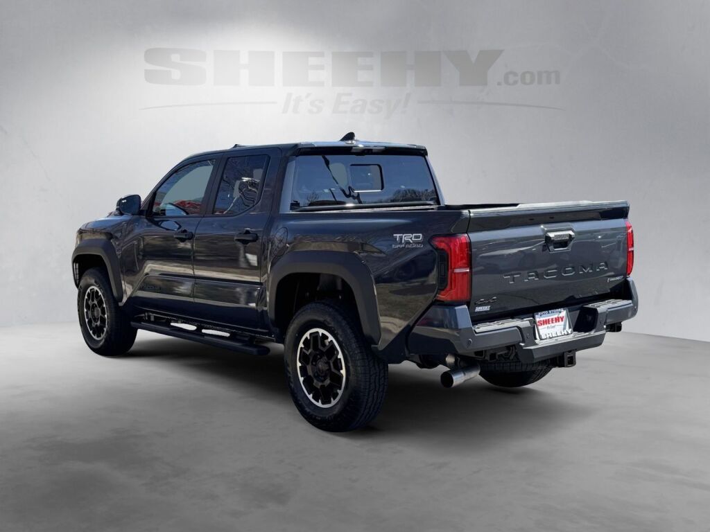 2026 Toyota Tacoma Hybrid TRD Off Road Fredericksburg VA