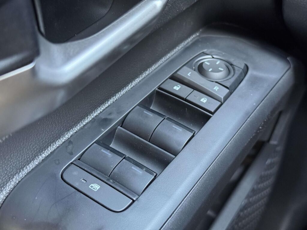 2026 Toyota Tacoma Hybrid TRD Off Road Fredericksburg VA