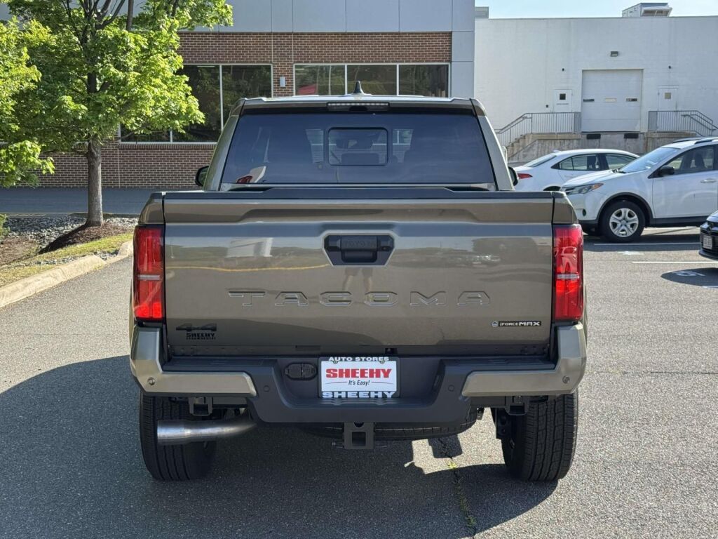 2026 Toyota Tacoma Hybrid TRD Sport Fredericksburg VA