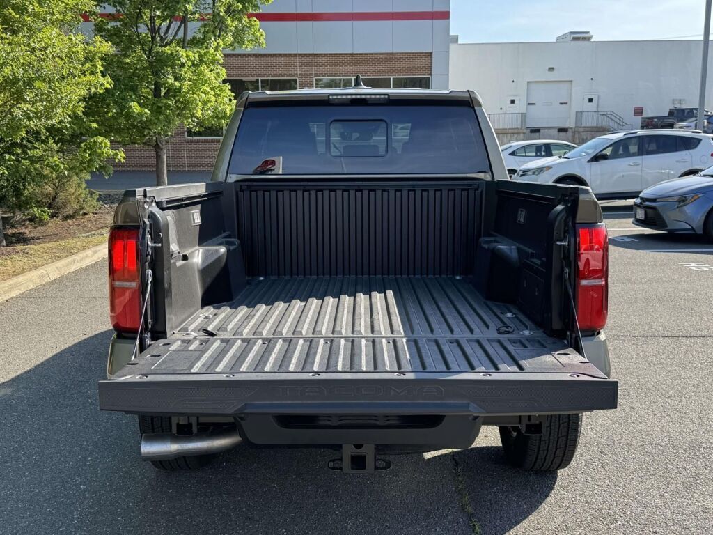 2026 Toyota Tacoma Hybrid TRD Sport Fredericksburg VA