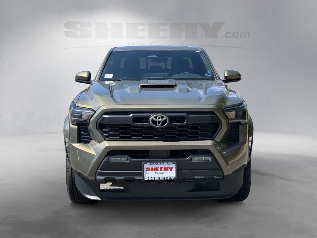 2026 Toyota Tacoma Hybrid TRD Sport Fredericksburg VA
