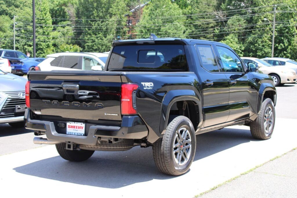 2026 Toyota Tacoma Hybrid TRD Sport Fredericksburg VA