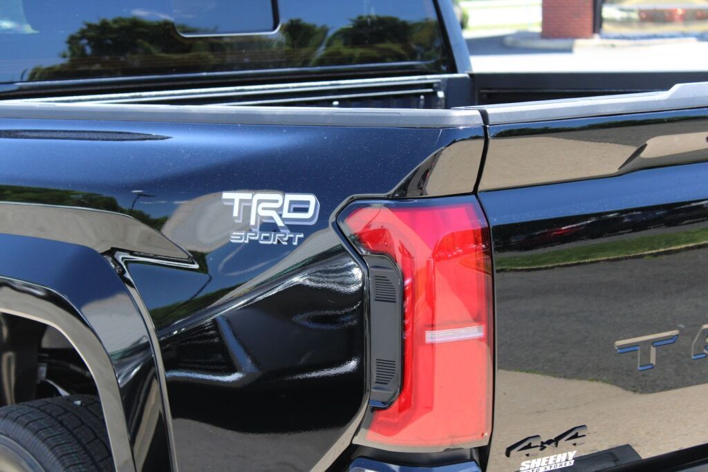 2026 Toyota Tacoma Hybrid TRD Sport Fredericksburg VA
