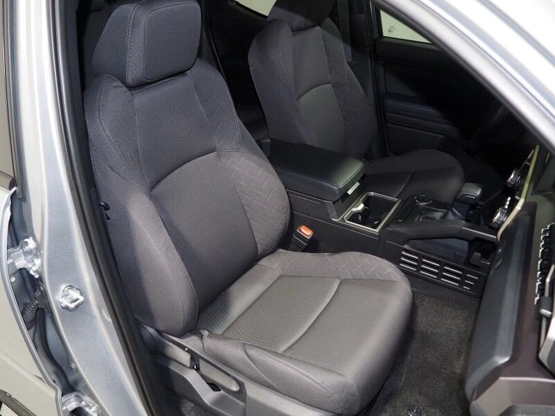 2026 Toyota Tacoma SR5 Double Cab *ADAPTIVE CRUISE, SAFETY ALERTS, BACKUP-CAMERA, COLOR TOUCHSCREEN, KEYLESS ENTRY, ALLOY WHEELS, LED HEADLIGHTS, BED LINER, ANDROID & APPLE