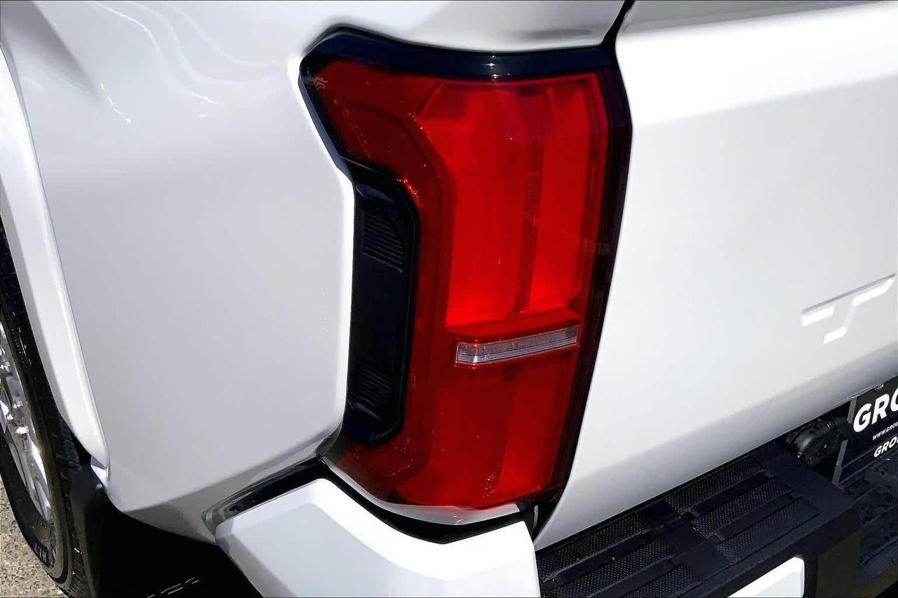 2026 Toyota Tacoma SR5 Folsom CA