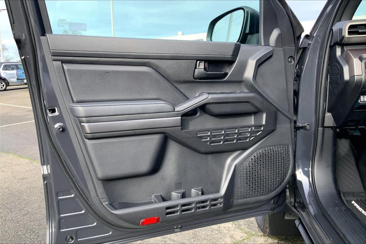2026 Toyota Tacoma SR5 Folsom CA