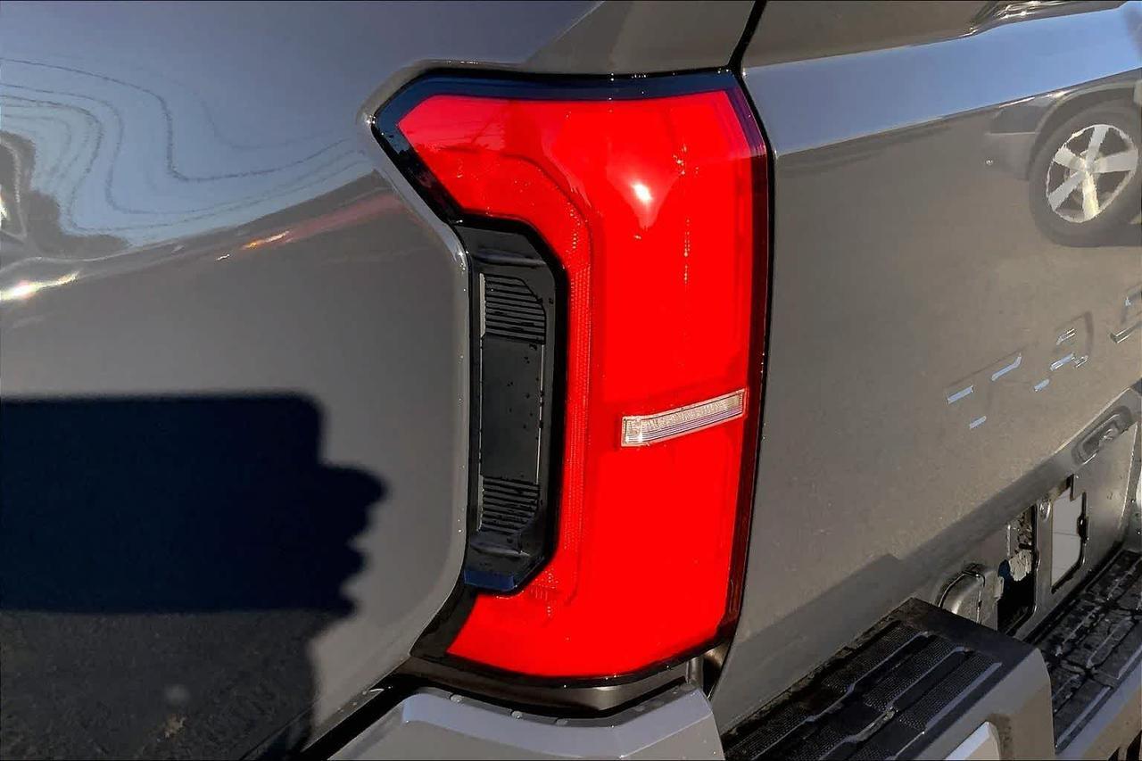 2026 Toyota Tacoma SR5 Folsom CA