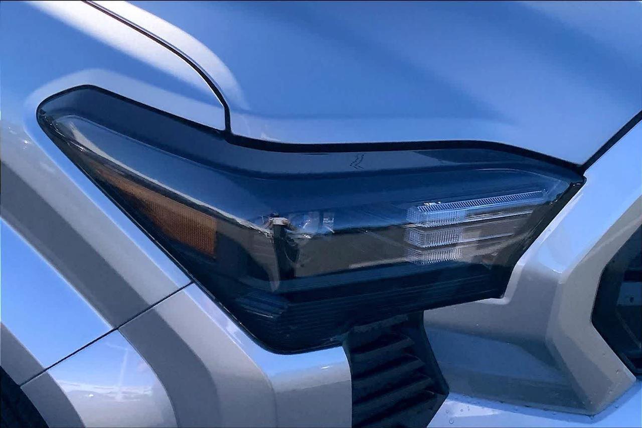 2026 Toyota Tacoma SR5 Folsom CA