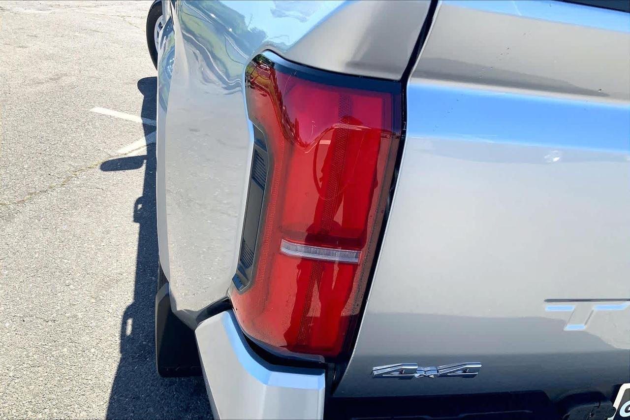 2026 Toyota Tacoma SR5 Folsom CA